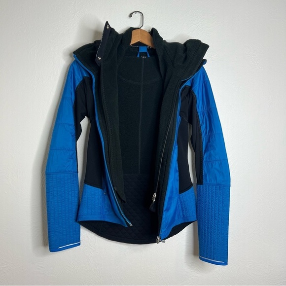 Lululemon Run Blue Black Long Sleeve Zip Front Quilted Bundle Up Jacket Size S - Picture 3 of 15